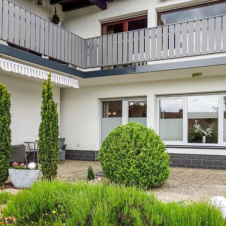Beautiful Apartment In Dillenburg With Kitchen מראה חיצוני תמונה