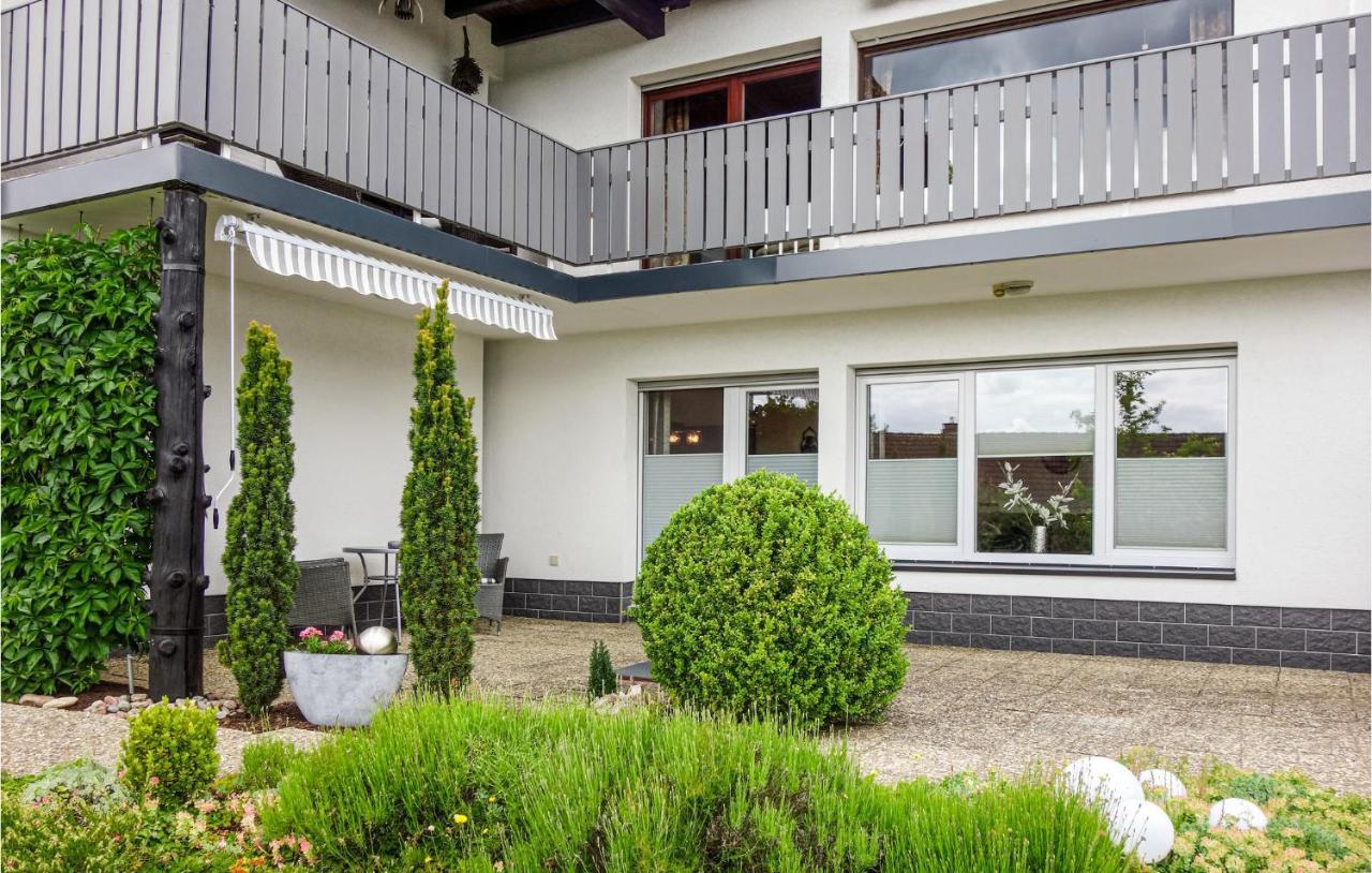 Beautiful Apartment In Dillenburg With Kitchen מראה חיצוני תמונה